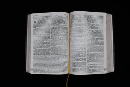 Santa Biblia de Estudios - EGW - tapa blanda - sin himnario